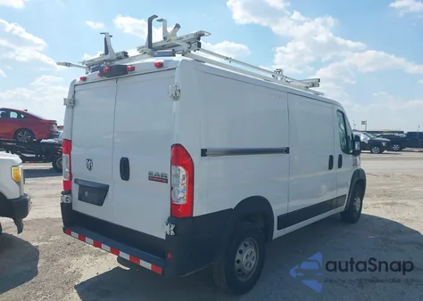 2020 Ram Promaster 1500 Low Roof 136 Wb z USA, uszkodzony, nr VIN 3C6TRVAG8LE130090